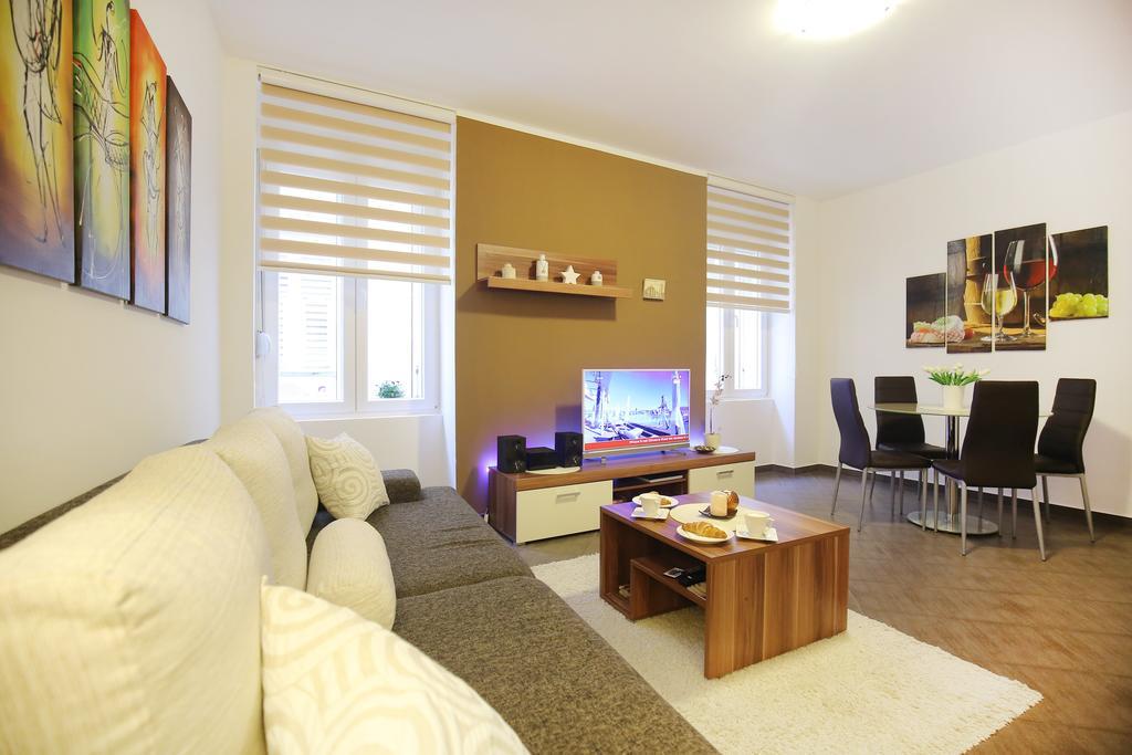 זאדאר Allegro Exclusive Suites Old Town Center מראה חיצוני תמונה