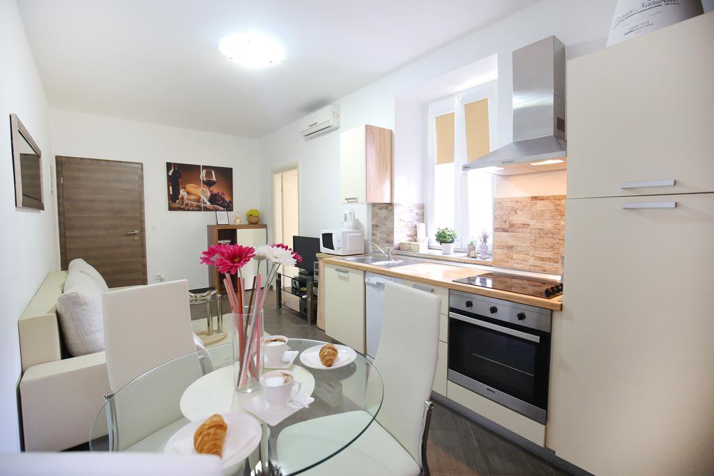 זאדאר Allegro Exclusive Suites Old Town Center מראה חיצוני תמונה