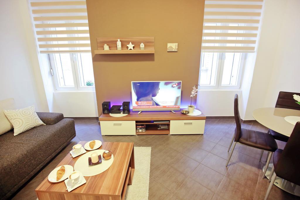 זאדאר Allegro Exclusive Suites Old Town Center מראה חיצוני תמונה